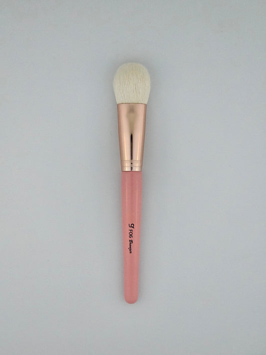 Flawless Bronzer Makeup Brush Seamless Sun Kissed Glow β makeup brush on white background