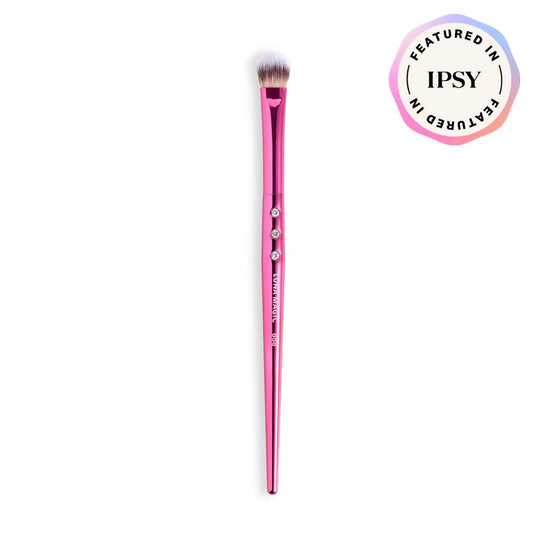 LUNA MAGIC Superstar Makeup Brush Flawless Glam with the Ultimate Beauty Tool — makeup brush on white background