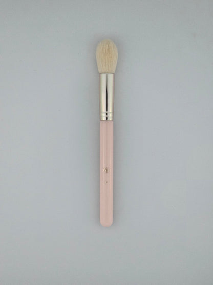 BH 4 Light Pink Handle Tapered Blending Brush Precision Eyeshadow & Highlight — makeup brush on white background