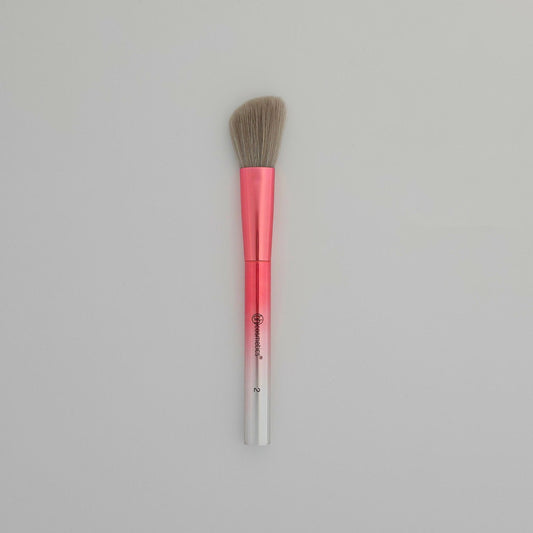 BH Cosmetics #2 Angled Contour Brush Perfect Precision for Flawless Contour — makeup brush on white background
