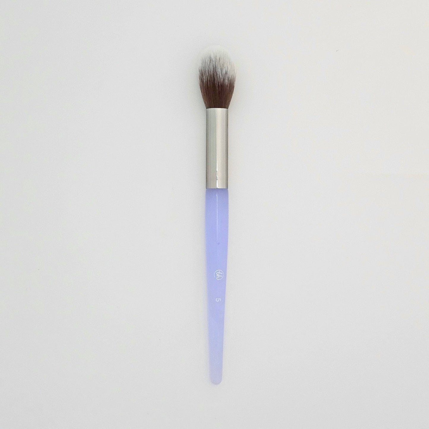 BH Cosmetics Pointed Brush Precision Detail for Flawless Makeup Application — makeup brush on white background