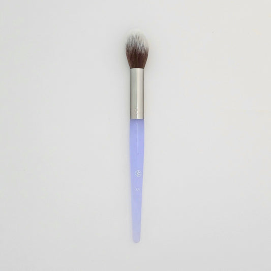 BH Cosmetics Pointed Brush Precision Detail for Flawless Makeup Application — makeup brush on white background