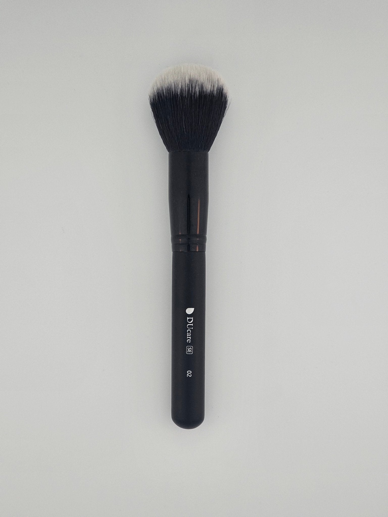 DUcare Powder/Blush Brush #02 Effortless Blending & Application — makeup brush on white background