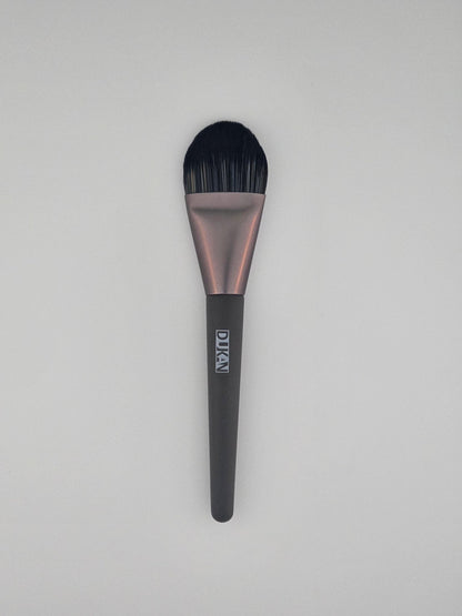 Large Arc Foundation Brush Perfectly Smooth & Even Coverage — makeup brush on white background