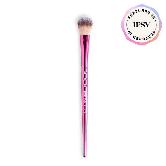 LUNA MAGIC Superstar Makeup Brush Flawless Glam with the Ultimate Beauty Tool — makeup brush on white background
