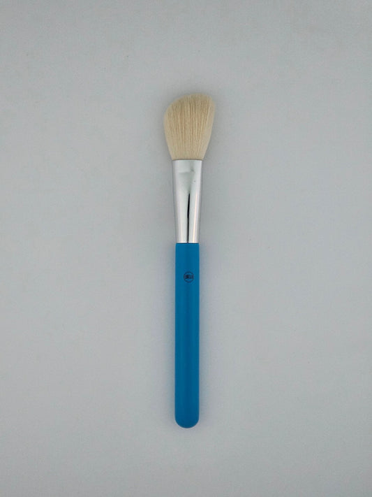Lurella Angled Blush/Contour Brush Precision & Flawless Finish — makeup brush on white background