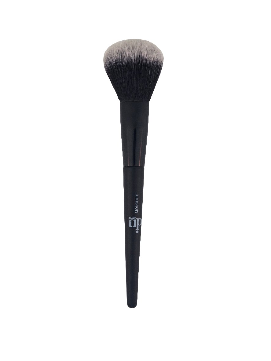 Monoprix Make Up Powder/Blush Brush Smooth & Even Application — makeup brush on white background