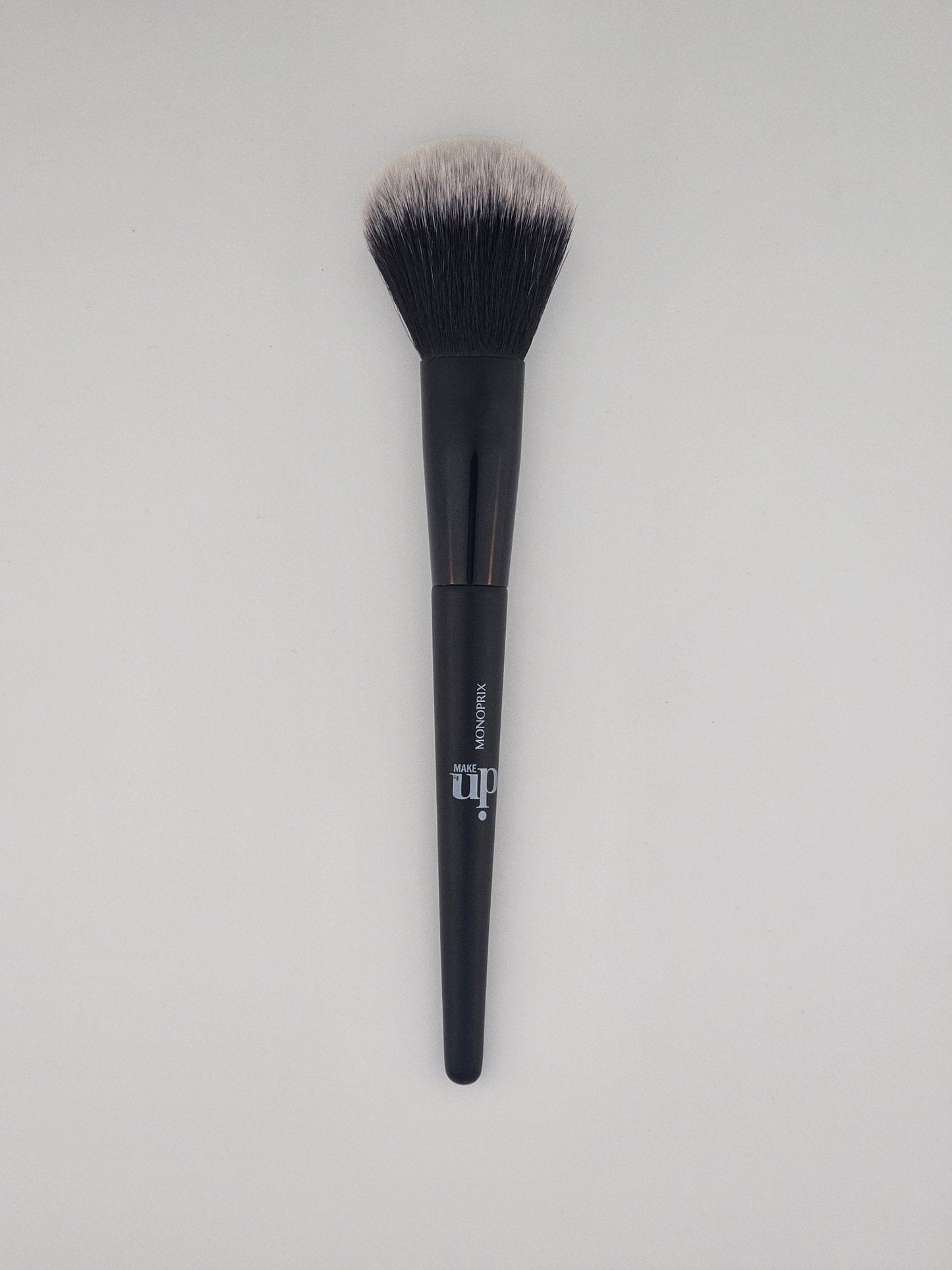 Monoprix Make Up Powder/Blush Brush Smooth & Even Application — makeup brush on white background